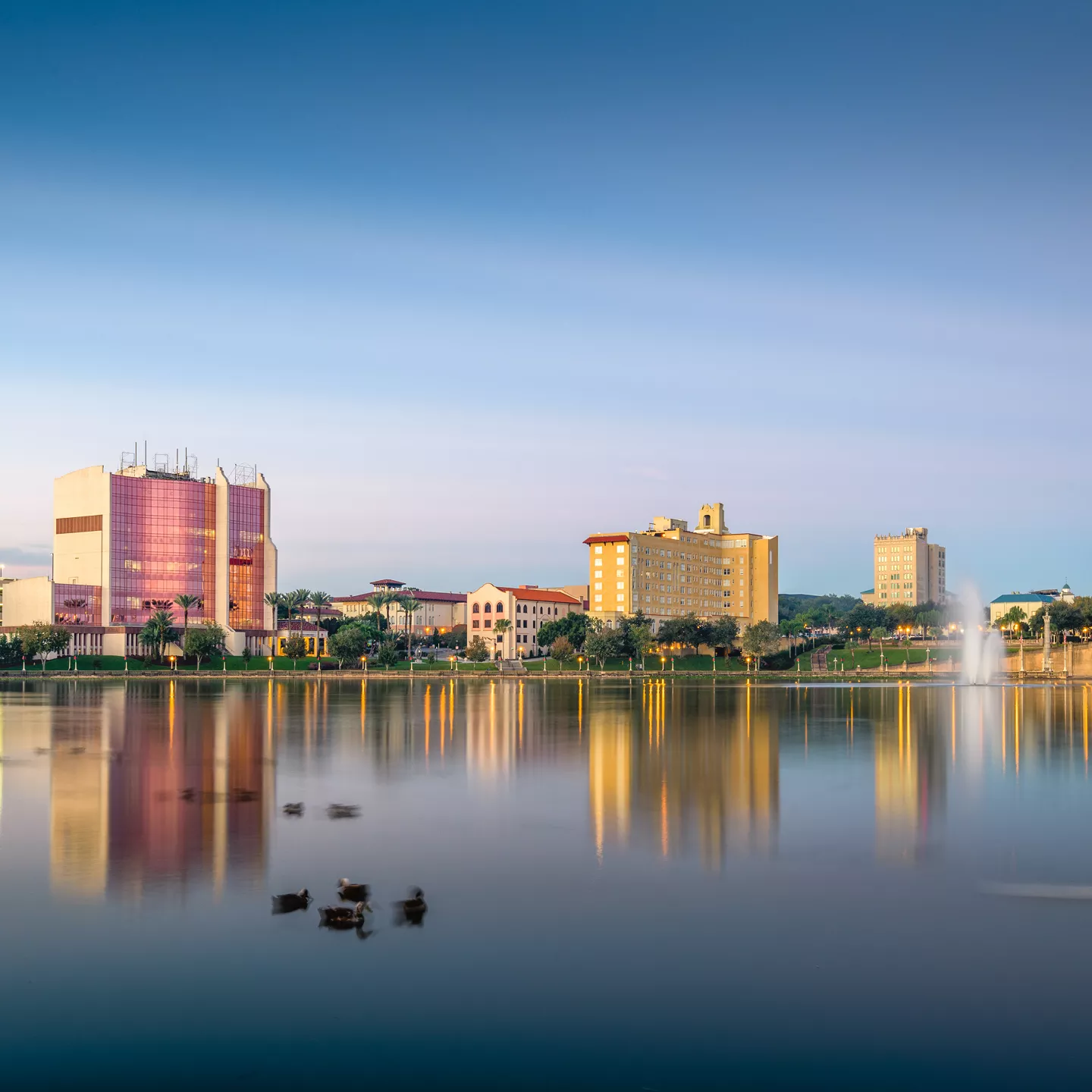 Lakeland Skyline Square